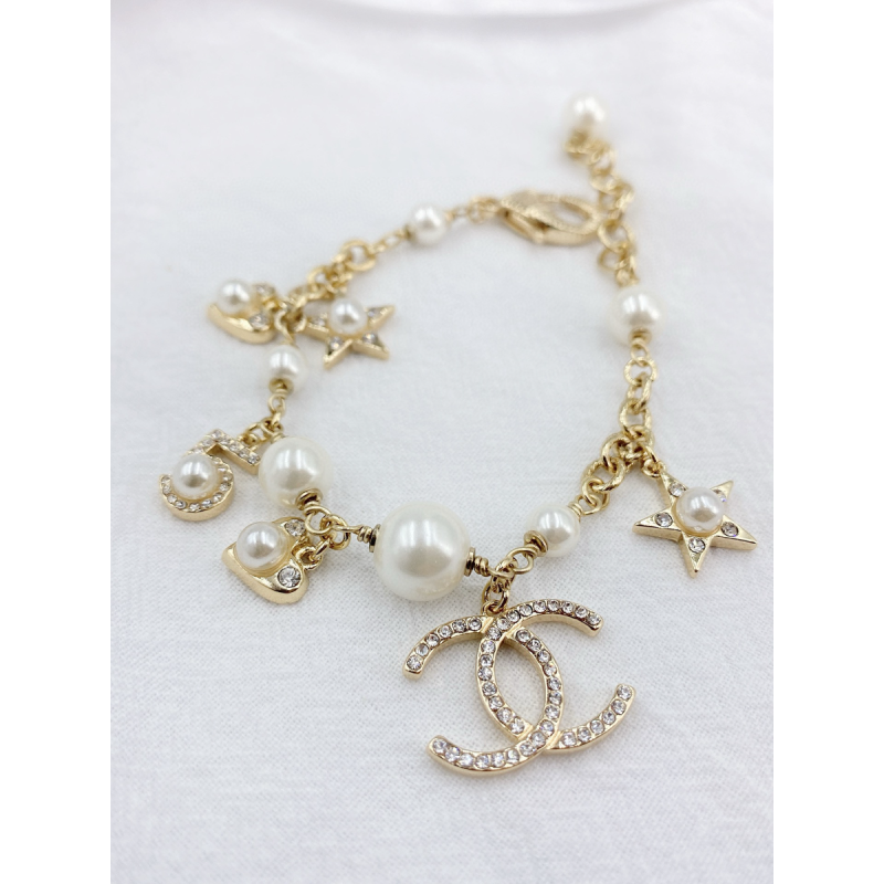 Chanel&#x20;Bracelet