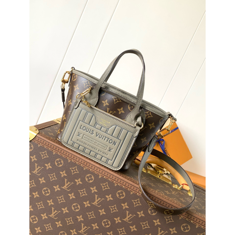 M12106 Reversible Neverfull Bandoulière Inside Out BB